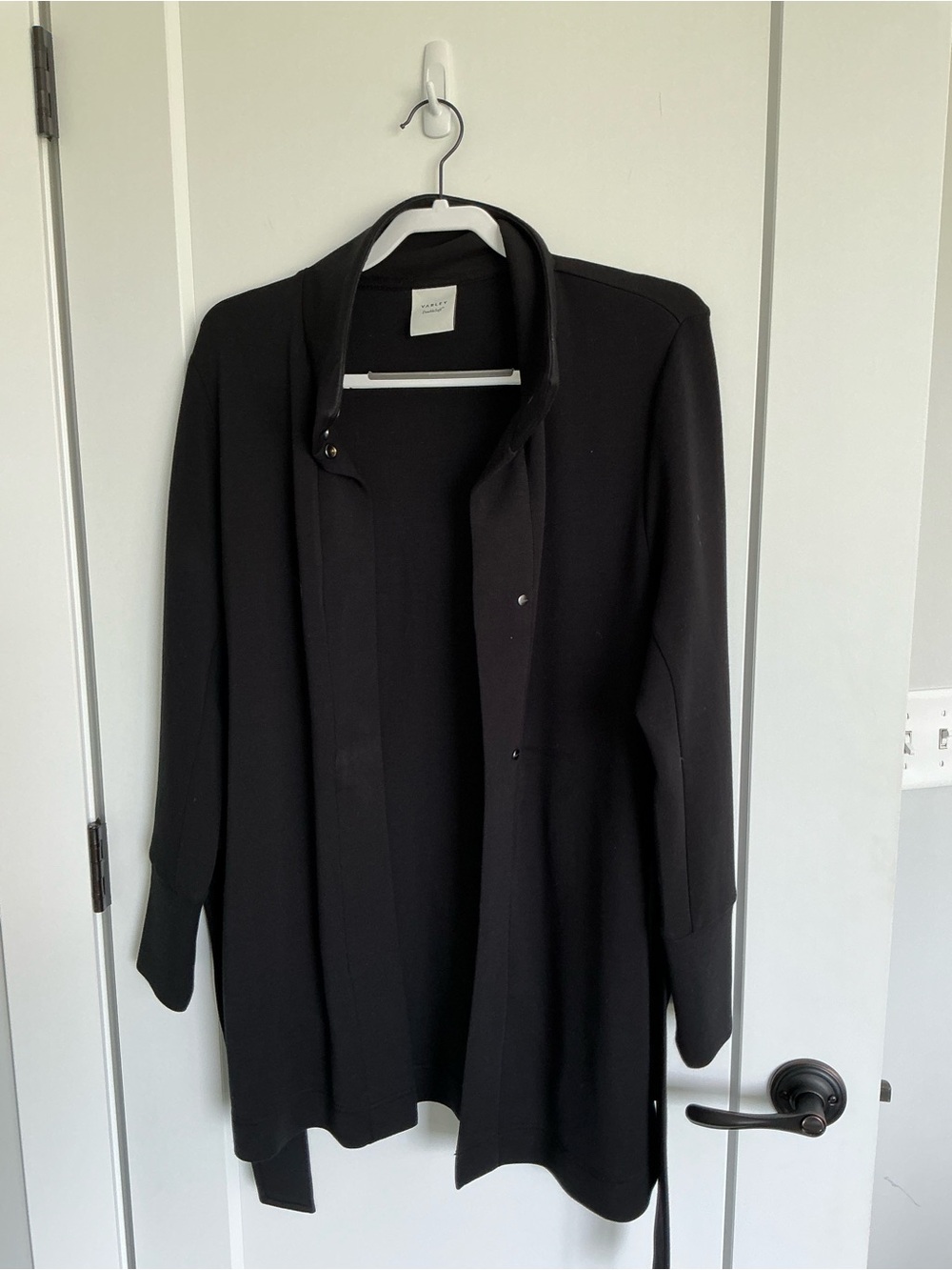 Varley Black Open-Front Trench Coat